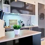 Gameclub - Les Demeures D'adrien Appartement