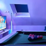 Gameclub - Arcade & Billard, Entre Lille & Lens Apartamento *