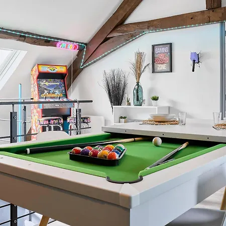 Gameclub - Les Demeures D'adrien Apartamento