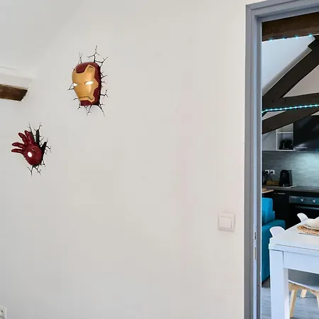 Gameclub - Les Demeures D'adrien Carvin