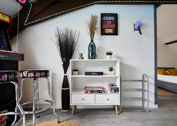 Gameclub - Les Demeures D'adrien *