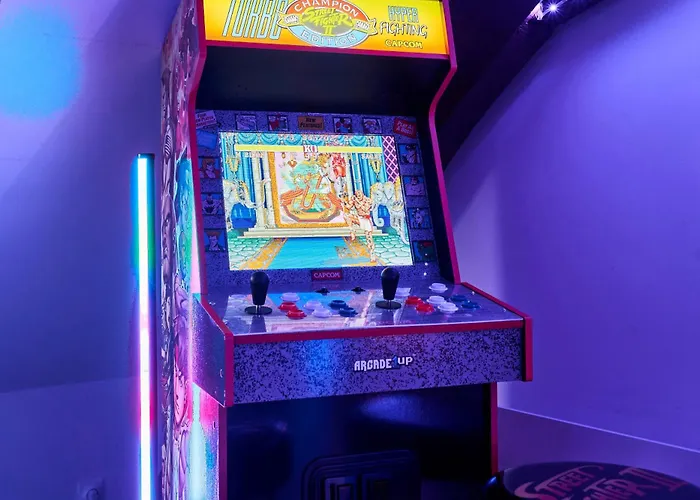 Gameclub - Les Demeures D'adrien Appartement